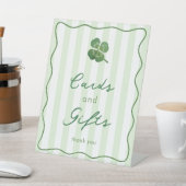Modern Hand-Drawn St Patrick's Cards And Gifts Sockelschild (In SItu)
