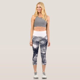 ✨ Modern Hatching Line Pattern Print ✨ Capri Leggings