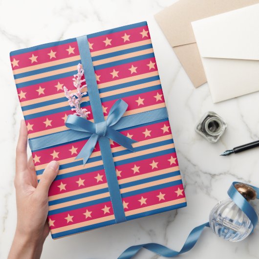Modern Heartfelt Initial Artistic Mummy Birthday Geschenkpapier (Schenken)