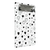 Modern Hearts Pattern Mini Klemmbrett (Schrägansicht)