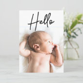 Modern Hello Foto Einführung der Baby Boy Geburt Ankündigung (Stehend Vorderseite)