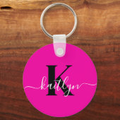 Modern Hot Pink Black Script Monogram Schlüsselanhänger (Vorderseite)