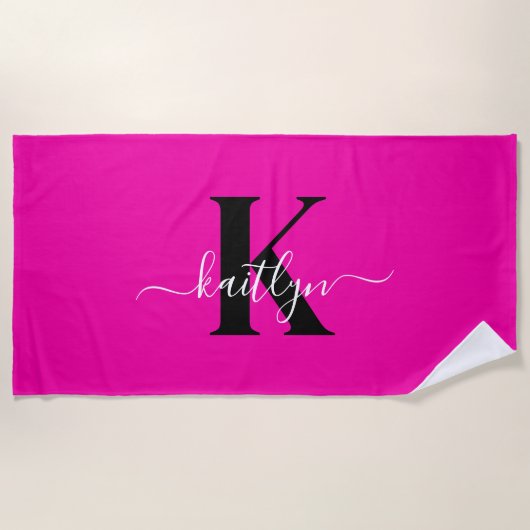 Modern Hot Pink Black Script Monogram Strandtuch (Vorderseite)