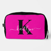 Modern Hot Pink Black Script Monogram Waschbeutel (Vorderseite)