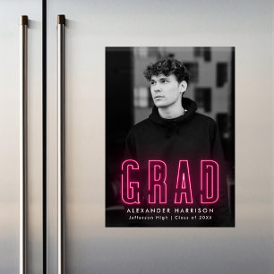 Modern Hot Pink Neon Vertical Photo Graduation Magneteinladung