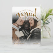 Modern Humans Getting Married Pet of Honor Dreamy Save The Date (Stehend Vorderseite)