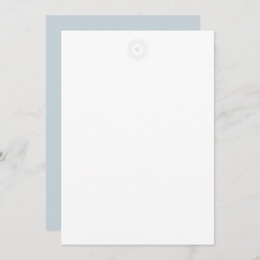 Modern Ice Blue Sunburst Monogram Mitteilungskarte (Vorne/Hinten)