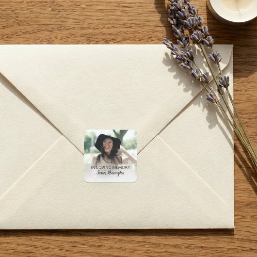 Modern In Loving Memory | Photo Memorial Quadratischer Aufkleber