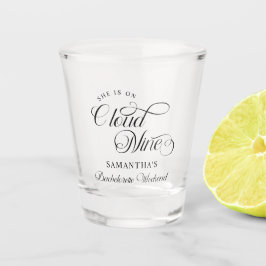 Modern ist sie auf Cloud 9 Bachelorette Wochenende Schnapsglas