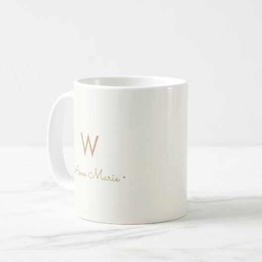 Modern Ivory Gold Script Monogram Kaffeetasse (Vorderseite Links)