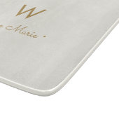 Modern Ivory Gold Script Monogram Schneidebrett (Ecke)