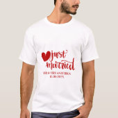 Modern Just Married Typography Couple Custom Name  T-Shirt (Vorderseite)