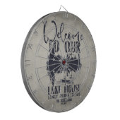 Modern Lake House Familienname Dartscheibe (Vorderseite Links)