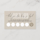Modern lash stylist script typography beige treuekarte (Rückseite)