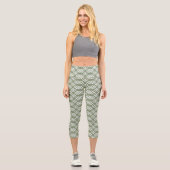 Modern Lattice Geometric Sage Green Jade & White Capri Leggings (Vorderseite)