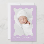 Modern Lavender Wavy Frame 2 Foto Birth Ankündigung (Vorderseite)