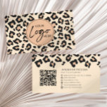 Modern Leopard Cheetah Custom Company Logo QR Code Visitenkarte<br><div class="desc">Dies ist eine moderne Leopard Cheetah Custom Company Logo QR Code Business Card!</div>