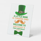 Modern Leprechaun St. Patrick's any Age Birthday Sockelschild (Vorderseite)