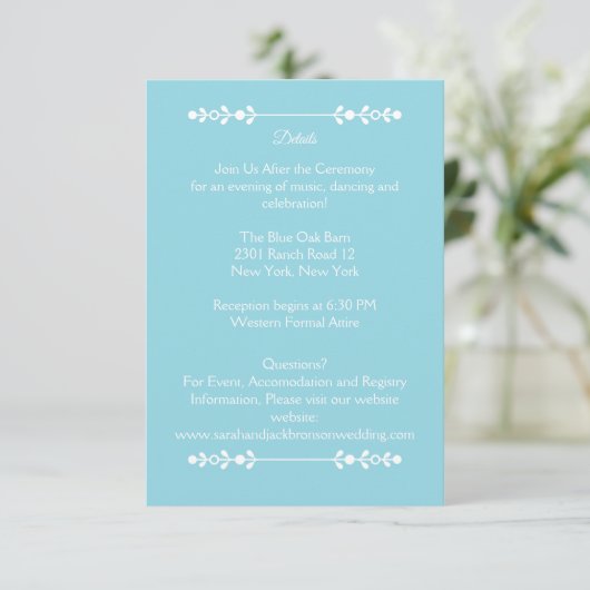 Modern Light Blue & White Wedding Details Card Begleitkarte (Stehend Vorderseite)