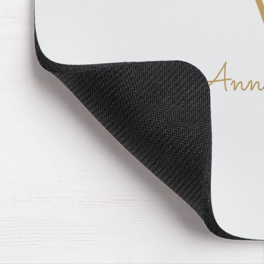 Modern Light Gray Gold Script Monogram Mousepad (Ecke)