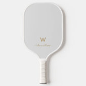 Modern Light Gray Gold Script Monogram Pickleball Schläger (Vorderseite)