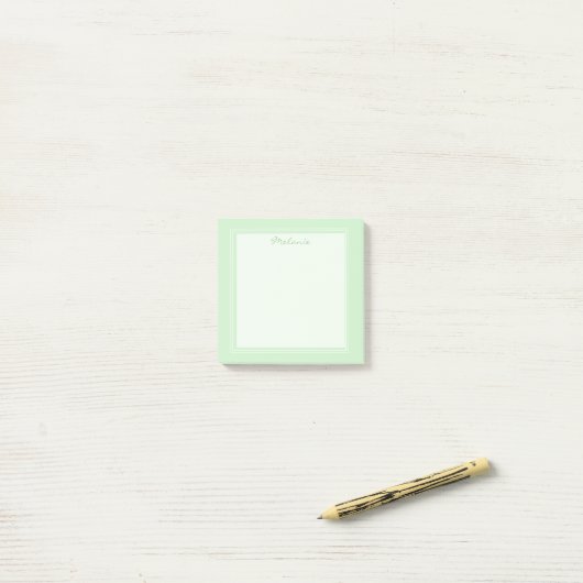 Modern Light Green White Border Script Post-it Klebezettel (Auf Schreibtisch)