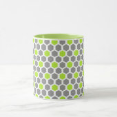 Modern Lime Green Grey Geometric Muster Tasse (Zentrum)