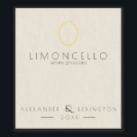 Modern Limoncello Gastgeschenk Hochzeit Flasche | Weinetikett<br><div class="desc">Warum nicht das Geschenk von hausgemachten Limoncello. Eine moderne abstrakte Zitronenpresse auf Pergament-Kontur im Hintergrund. Personalisiert mit den Namen der Braut und des Bräutigams und dem Hochzeitsjahr. Passen Sie den modernen Schriftart und Text an. Verwenden Sie für Miniflaschen das kleinere wasserdichte und kratzfeste Etikett. Ein schicker und trendiger Look für...</div>