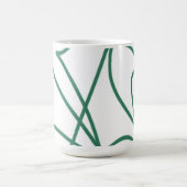 Modern Line Art: Grün auf Weiß Kaffeetasse (Mittel)