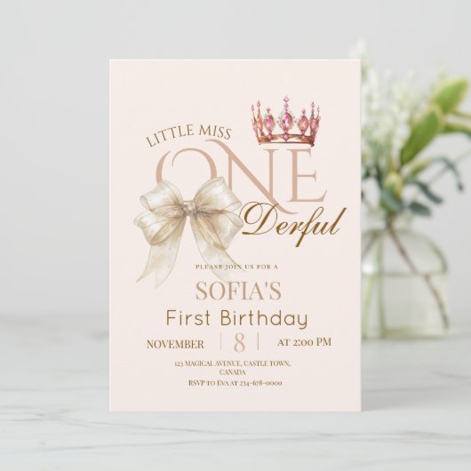 Modern Little Miss ONEderful First 1st Birthday  Einladung (Stehend Vorderseite)