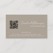 Modern Logo Boho Taupe Einfache QR-Code Minimalist Visitenkarte (Rückseite)