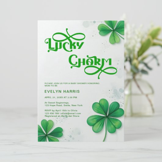 Modern Lucky Charm St. Patrick's Day Baby Shower Einladung (Stehend Vorderseite)