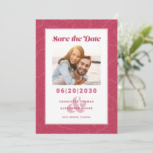 Modern Magenta Red Pattern | SAVE THE DATE FOTO (Stehend Vorderseite)