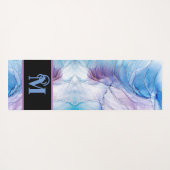 Modern Marble Blue Alcohol Ink Monogram Yogamatte (Rückseite (Horizontal))