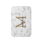 Modern Marble Gold Girly Script Monogram Badematte (Vorderseite Vertikal)