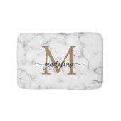 Modern Marble Gold Girly Script Monogram Badematte (Vorderseite)