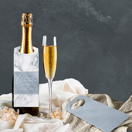 Modern Marmor Cheers Dusty Blue ID816 Flaschenanhänger