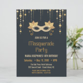 Modern Masquerade Geburtstagsparty Einladung (Stehend Vorderseite)