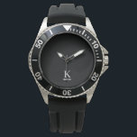 Modern Mensch Monogramm Name Schwarz-weiß personal Armbanduhr<br><div class="desc">Moderne,  mit Monogramm,  maskuline,  stilvolle schwarze Uhr mit weißer,  trendiger Typografie.            Personalisierter Name und Geschenk für ihn: Vater,  Vater,  Trauzeuge,  Trauzeuge,  Ehemann,  Sohn,  Freund zum Geburtstag,  Abschluss,  Hochzeiten oder bei anderen Gelegenheiten.</div>