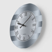 Modern Metallic Blue-Gray Stripes Pattern Große Wanduhr (Winkel)