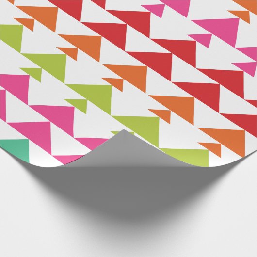 Modern Mini Christmas Trees Geometrisches Muster Geschenkpapier (Ecke)