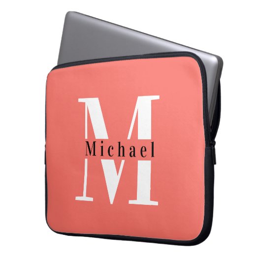 Modern Minimal Coral Initial + Name Monogram Laptopschutzhülle (Vorderseite Links)