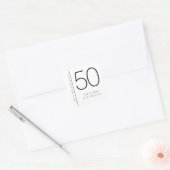 Modern Minimal Fifty and Fabulous 50th Birthday Quadratischer Aufkleber (Umschlag)