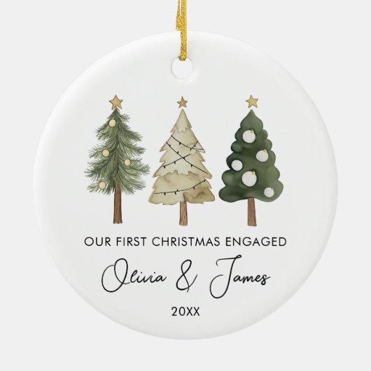 Modern Minimal First Christmas Verlobt Keramik Ornament (Hinten)