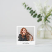 Modern Minimal Full Photo QR Code Social Media Quadratische Visitenkarte (Stehend Vorderseite)