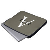 Modern Minimal grün + Name Monogram Laptopschutzhülle (Vorne Knopf)