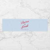 Modern Minimal Minimalist Blue and Red Wedding Wasserflaschenetikett (Einzelnes Label)