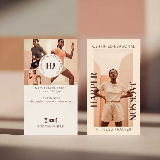Modern Minimal Personal Trainer Photos & Monogram Visitenkarte