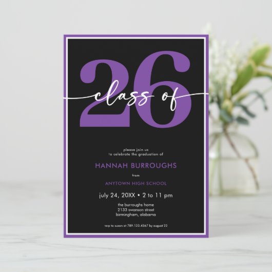 Modern Minimal Purple Script Graduation Party Einladung (Stehend Vorderseite)