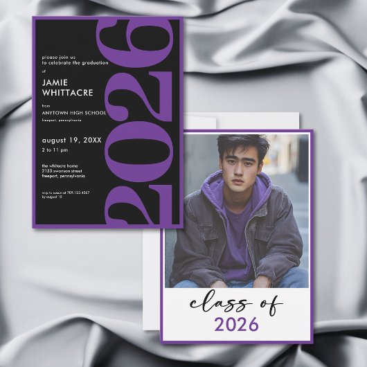 Modern Minimal Purple Typography Graduation Party Einladung